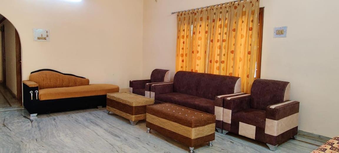 Sangeeta'S Homestay Jagdalpur Екстериор снимка